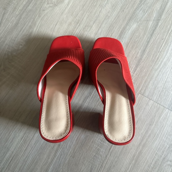 SOLD - Picture 4 of 5